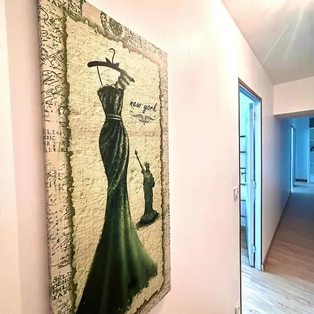 Grande Maison Avec Tranquillite Garantie * Lessay