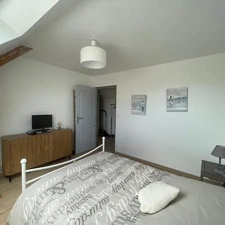 Grande Maison Avec Tranquillite Garantie * Lessay