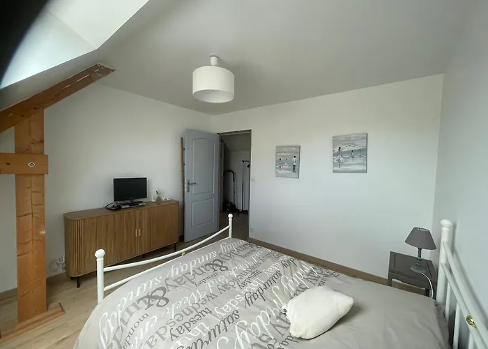 Grande Maison Avec Tranquillite Garantie * Lessay